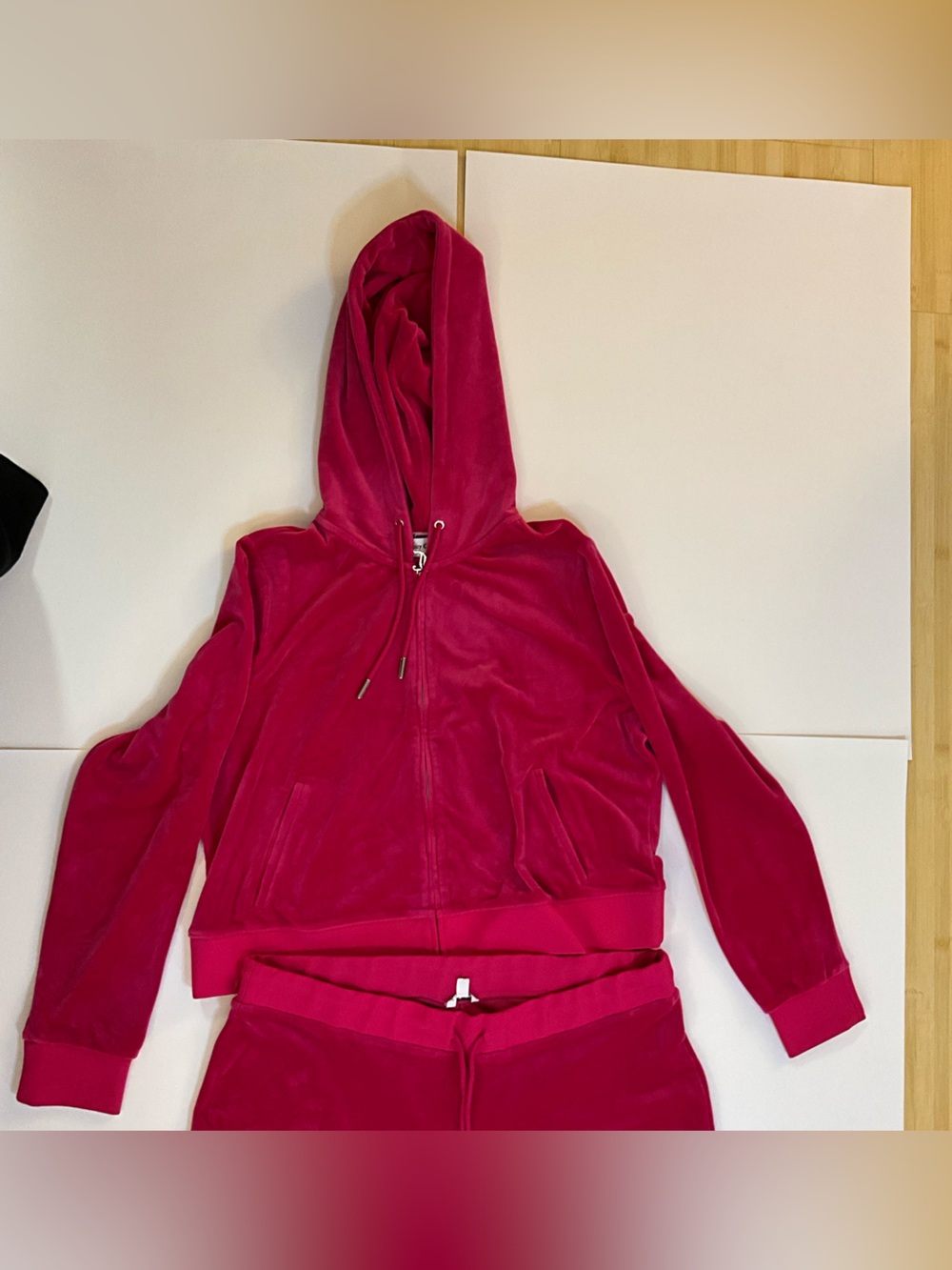 Juicy Couture OG BIG BLING VELOUR HOODIE Hot Pink - Picture 10 of 16